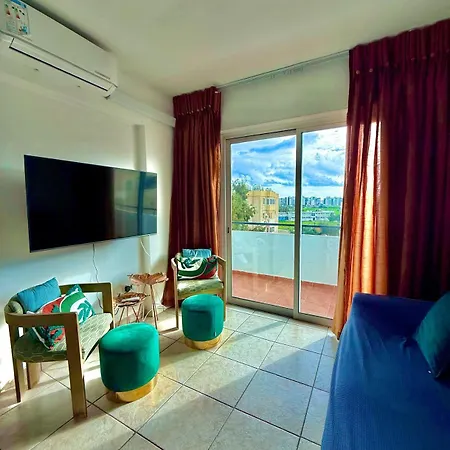 Carisa For * Larnaca